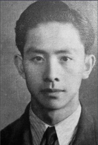 1948年，一位共产党员被捕，为了保命，他主动交代了一份12人的名单。特务们大喜