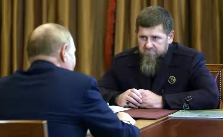 普京手里准备好了两套方案，卡德罗夫一死马上就实施？卡德罗夫健康状况恶化，18