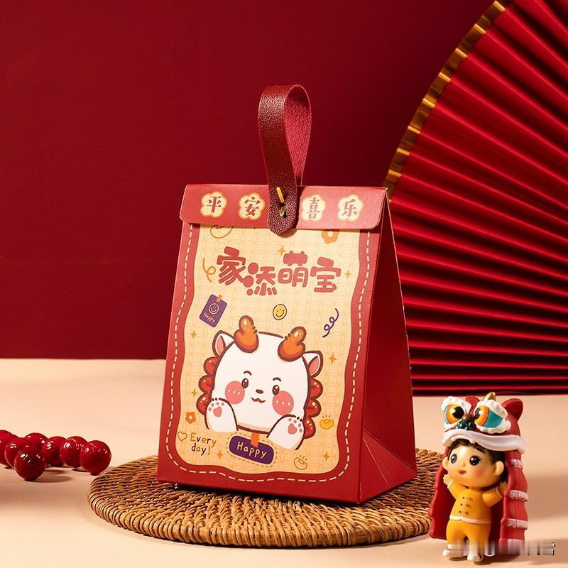 外公外婆不好收红包！女儿生宝宝，今天她姑发来微信红包，并附言“恭喜孙子出生”，被