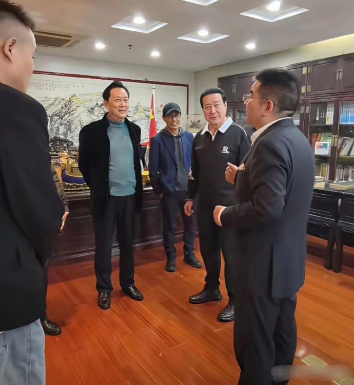 陈光标的办公室，唐国强的气场真强