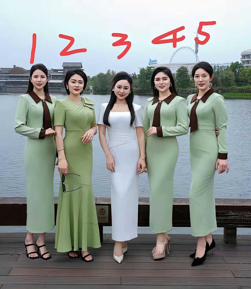 5位美女都想请你吃饭，你想跟谁共进晚餐？
