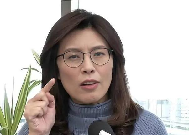 无差别攻击！啪啪打脸！郑丽文这回去台南。重话是一点没收住！她直接说台南。