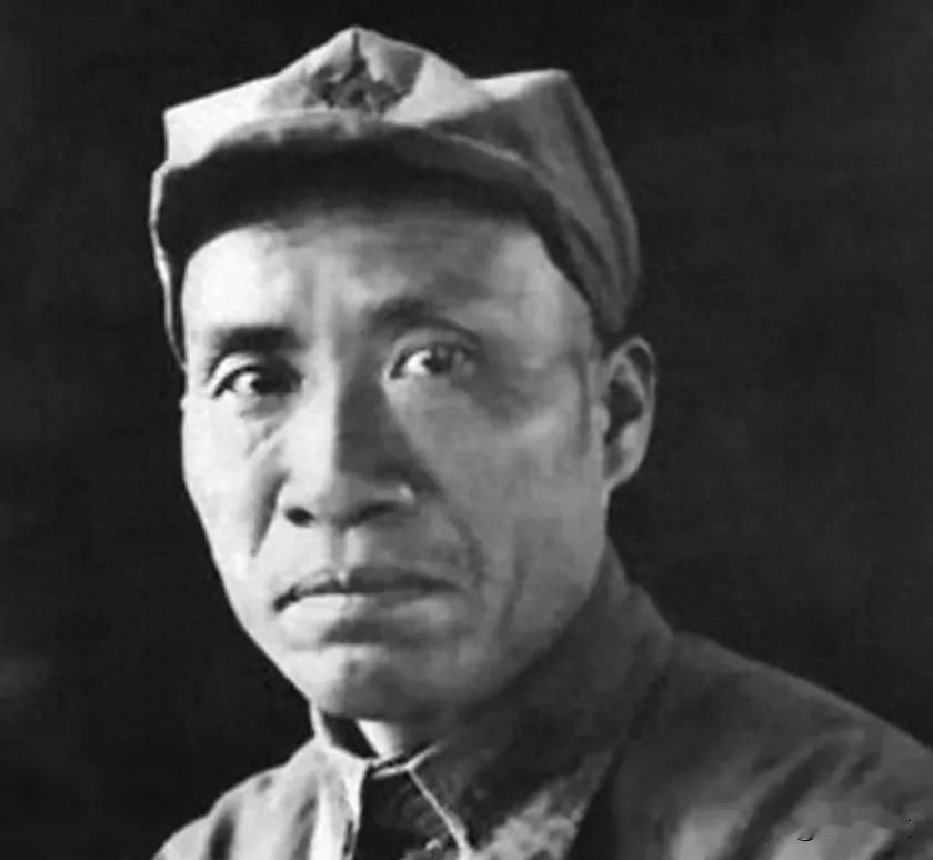 蒋介石为何始终看不透朱德？1922年，36岁的朱德做了一件让所有人大跌眼镜的事