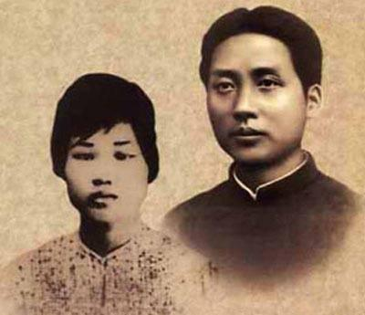 杨开慧被捕以后，是不是在狱中遭受了敌人酷刑呢？据史料考证，敌人并没有对她施以酷刑