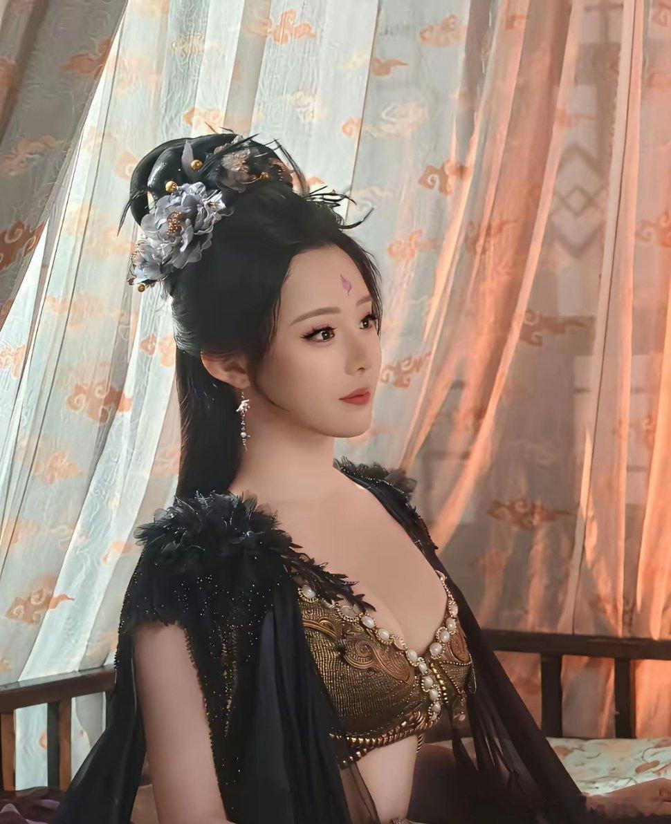 没想到短剧女演员的身材比正剧的还要好！