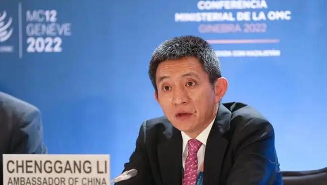 中美贸易代表时隔4天又见面，共同降低关税后，下一步谈点啥？首尔的APEC会场外