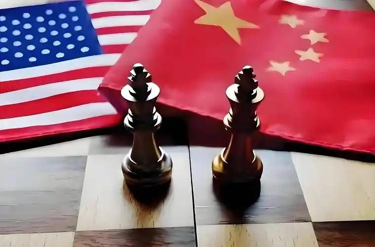 很多人还没看明白，这轮中美金融博弈，真正危险的未必是中国，而是美国自己。 高