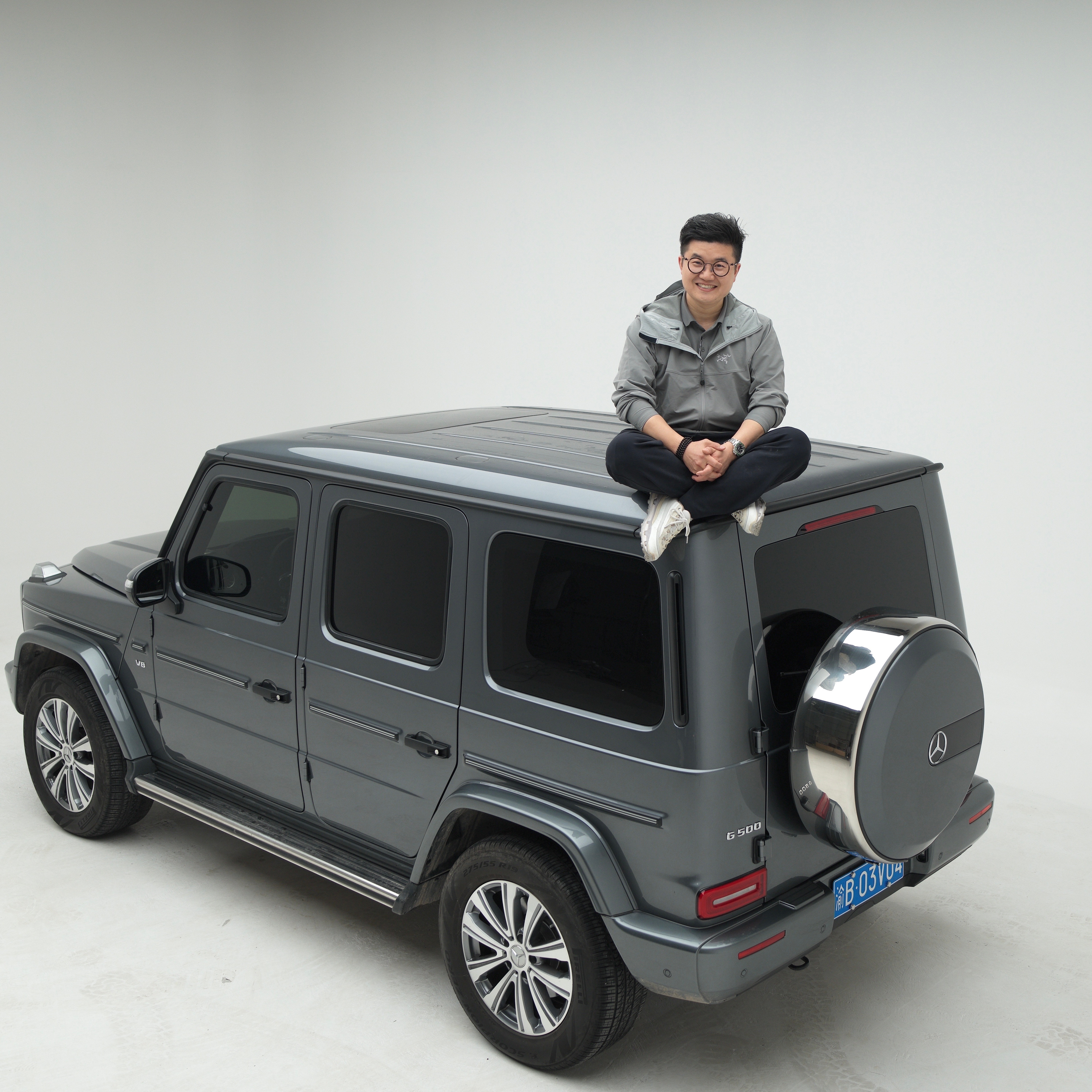 影棚拍摄的确实不一样、人都变帅了