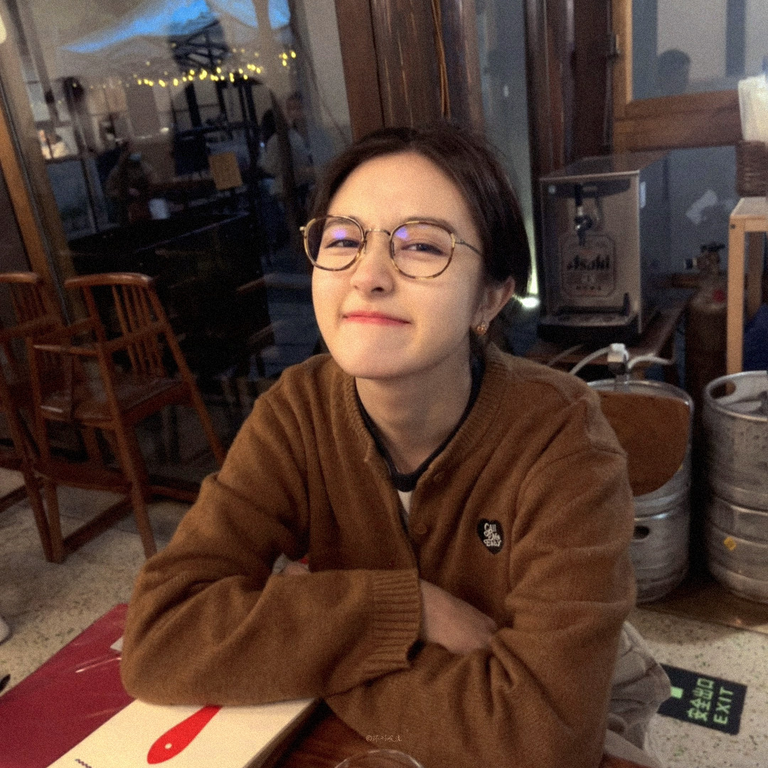 李兰迪犹如秋天一般的女孩🍂