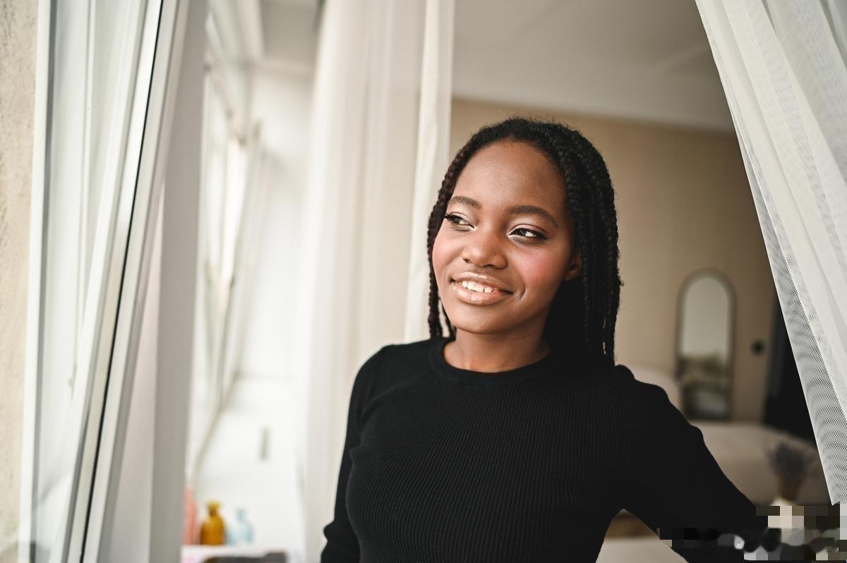 黑人的基因到底有多强大？在1990年的全世界人口中，白种人占比55%，黄种人占