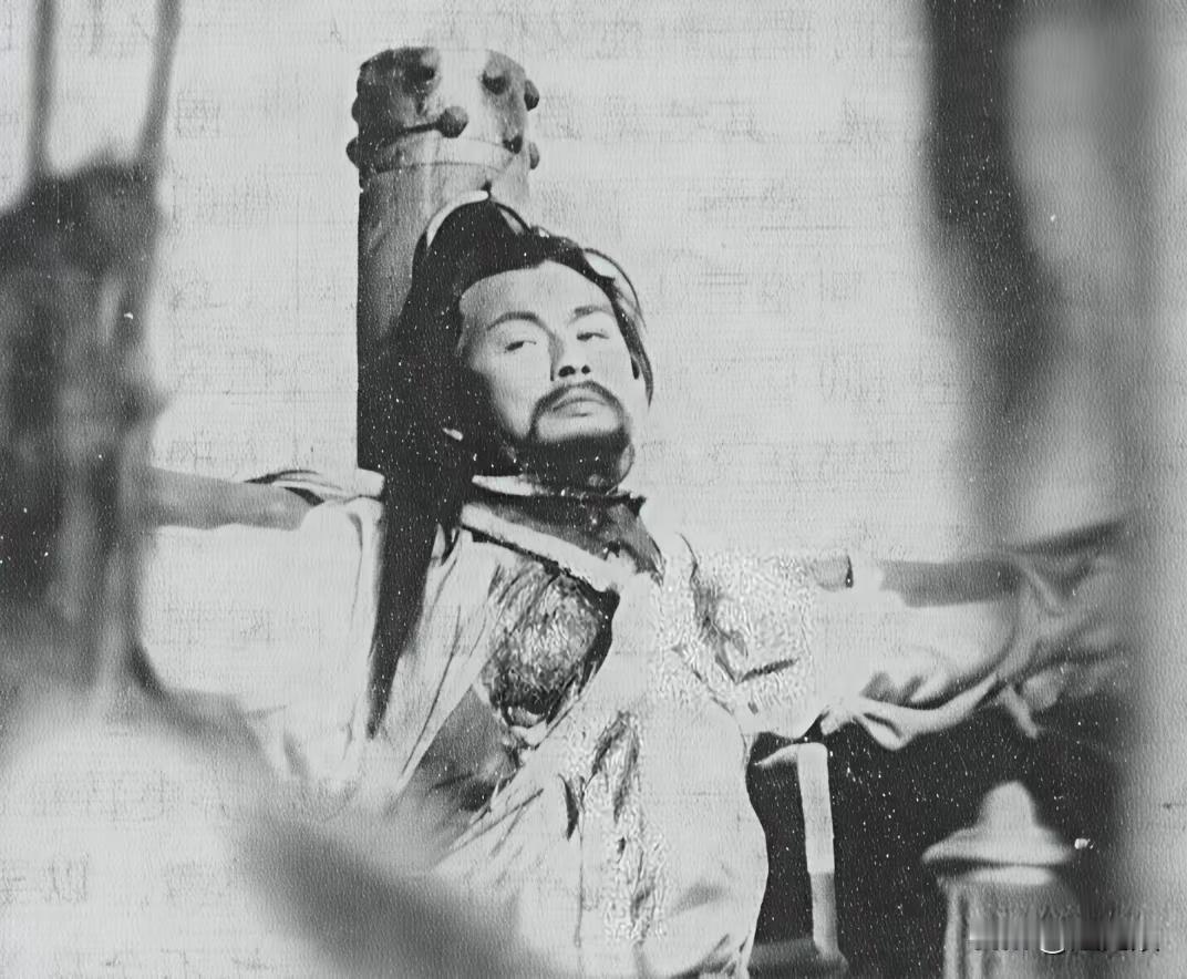1863年成都刑场，石达开被凌迟千刀没哼一声，刽子手验尸时竟被他怒目中的杀气吓瘫