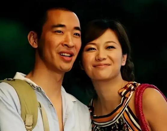 2004年，黄觉与徐静蕾相恋，好友周迅得知后很意外，她私下找到黄觉，认真劝道：