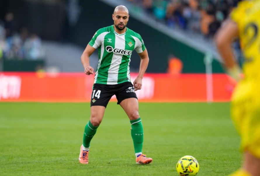 近日，阿姆拉巴特接受了俱乐部官方媒体的专访，他谈到了受伤经过、近期恢复进展、赛季