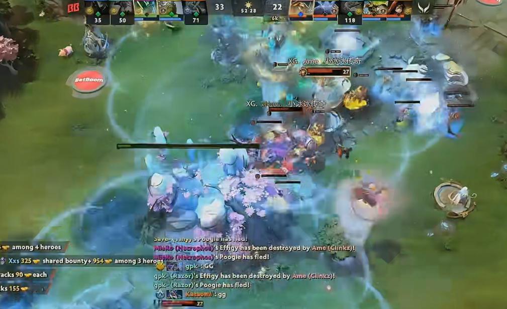 经过一场后期大战，XG在守高时击杀了对面刚刚交过买火的亚巴顿+电棍双核一波反推基