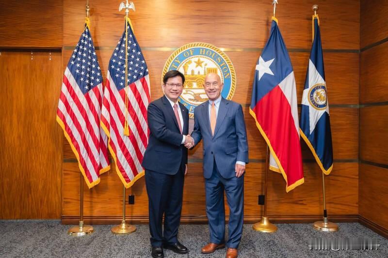 又是重大挑衅！台湾涉外部门负责人林佳龙这周将去美国这严重违反美国对华承诺