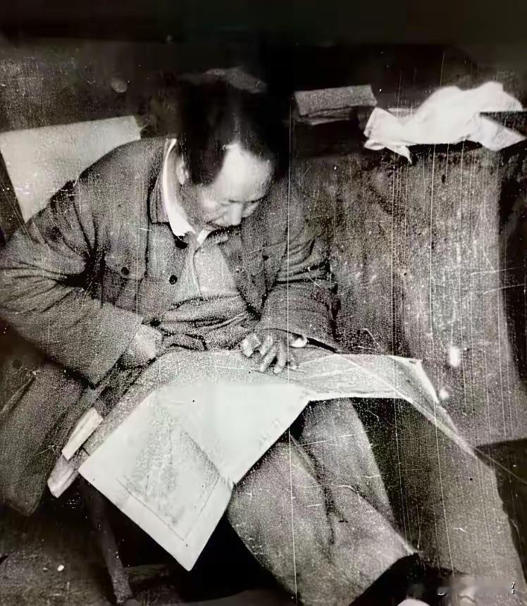 一组历史红色镜头