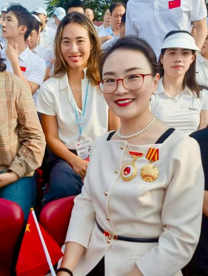 郑钦文受邀参加九三阅兵盛典。