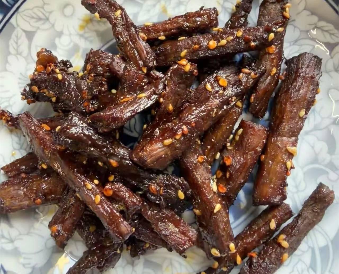 6月，建议中老年人别太节俭，这4种零食该吃就吃，身体硬朗才是福夏天一到，人就容