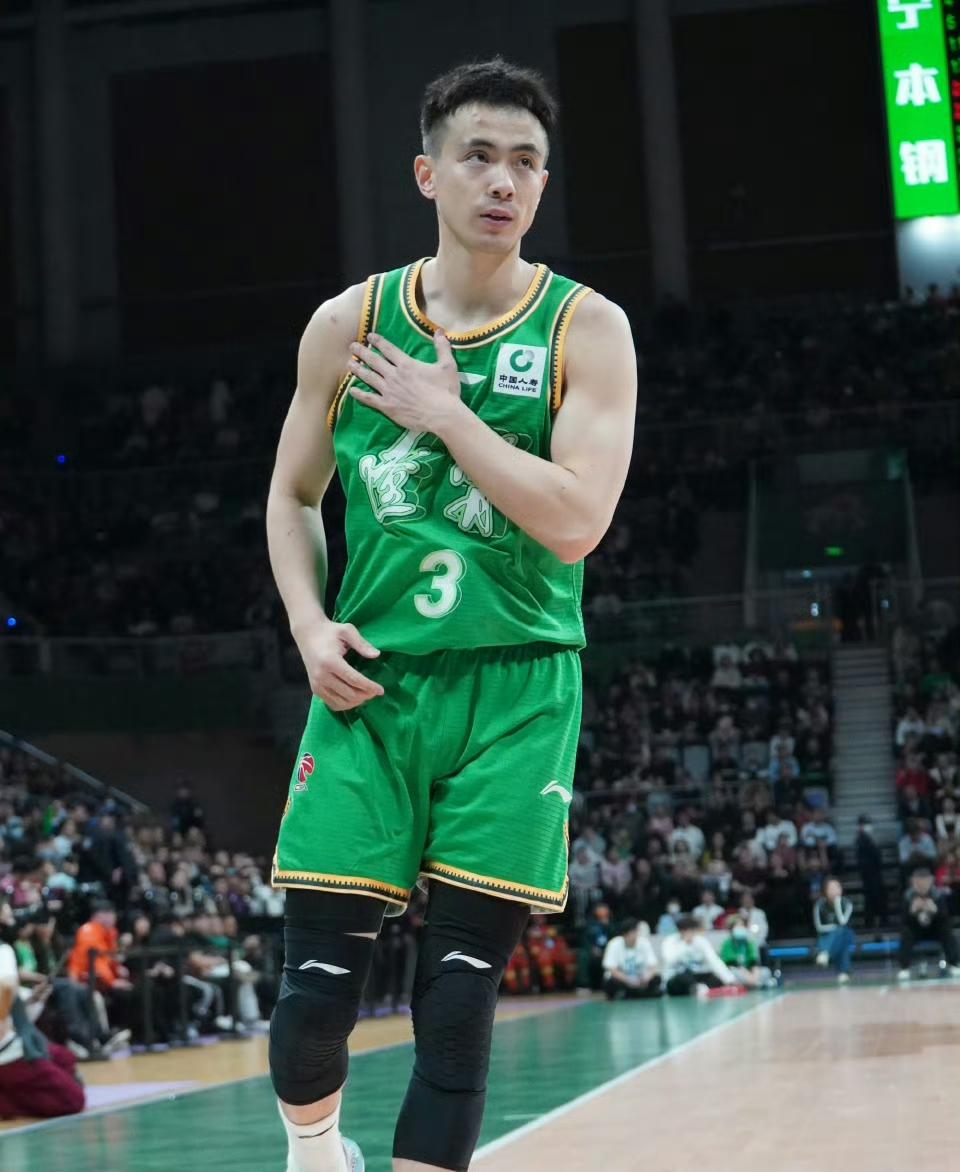 太丢人了吧！辽宁队75-82吉林队，看看数据和正负值，谁该为失利负责！1、