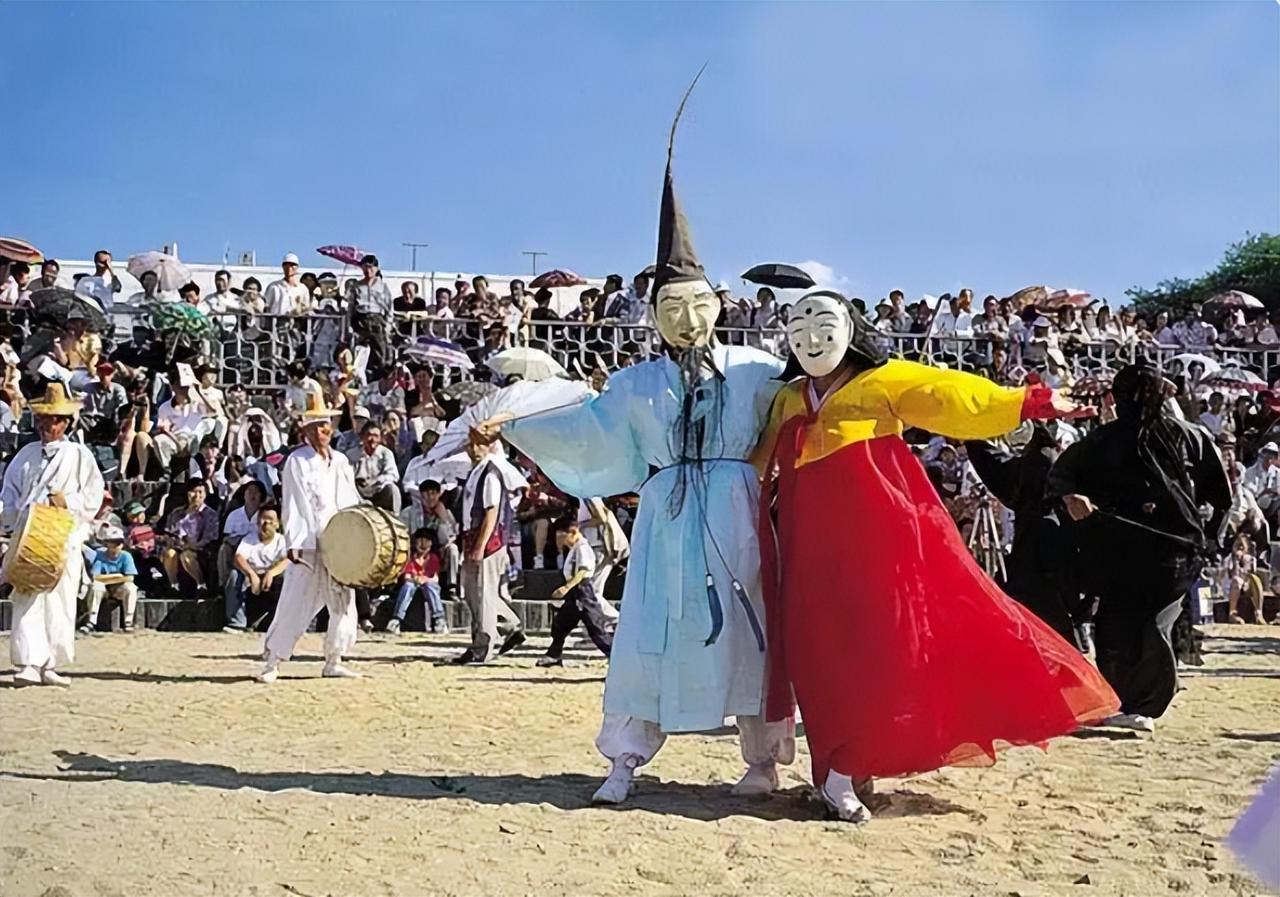宇宙国韩国惨遭联合国打脸。最近，全球申遗大国韩国，被联合国教科文组织要求提供直接