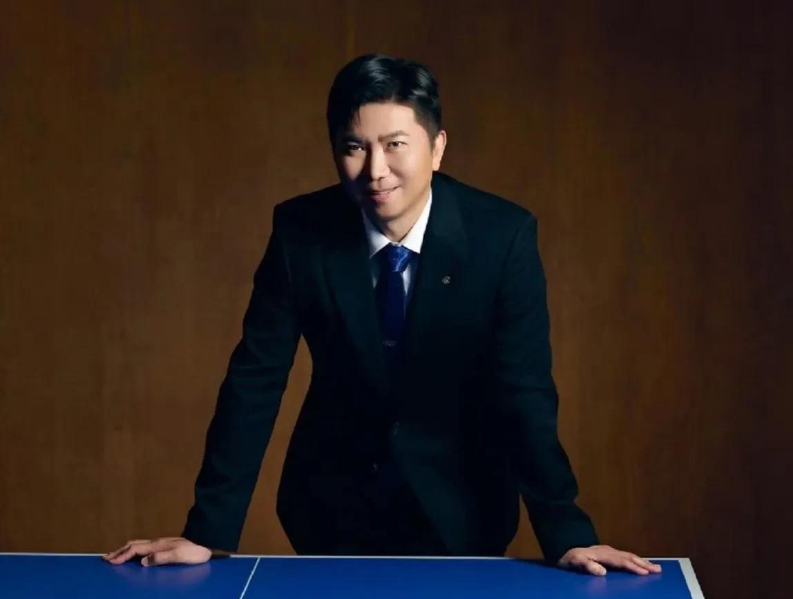 柳承敏出书了，他现在的成就已经甩王皓几条街了！他现在的职务是韩国体育会长，而当
