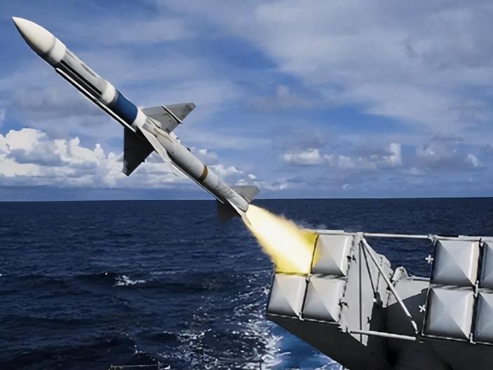 美军弹药告急：伊朗‘蚕食战术’下的工业困局与全球霸权危机