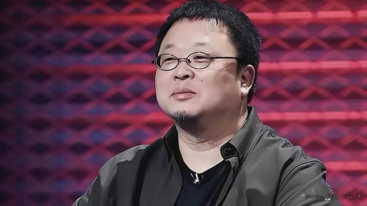 正规的企业不用怕罗永浩罗永浩一把年纪了还去吃雪糕，不知道这对老年人肠胃不好吗，
