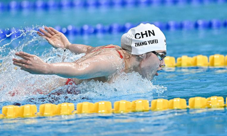 等不及徐嘉余改技术了要争奖牌中国男女4X100混应该做革命性调整潘展乐狂追各