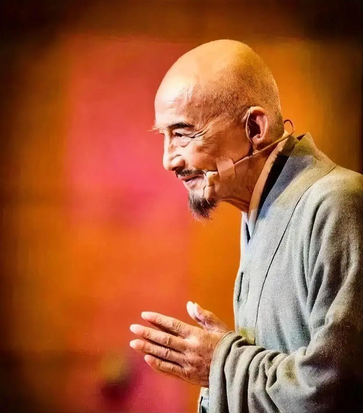 弘一法师说：“如果某一天，有人突然从你生命里消失了，不要去问为什么，是他