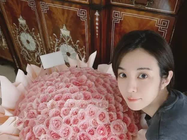 俞灏明低情商的求婚宣言，看完都不想嫁了我看了他的求婚宣言，也太直男了