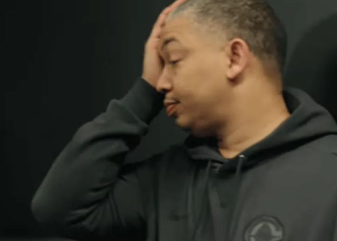 NBA常规赛，全场战罢，快船以110-106战胜奇才。赛后，卢接受了记者采访，