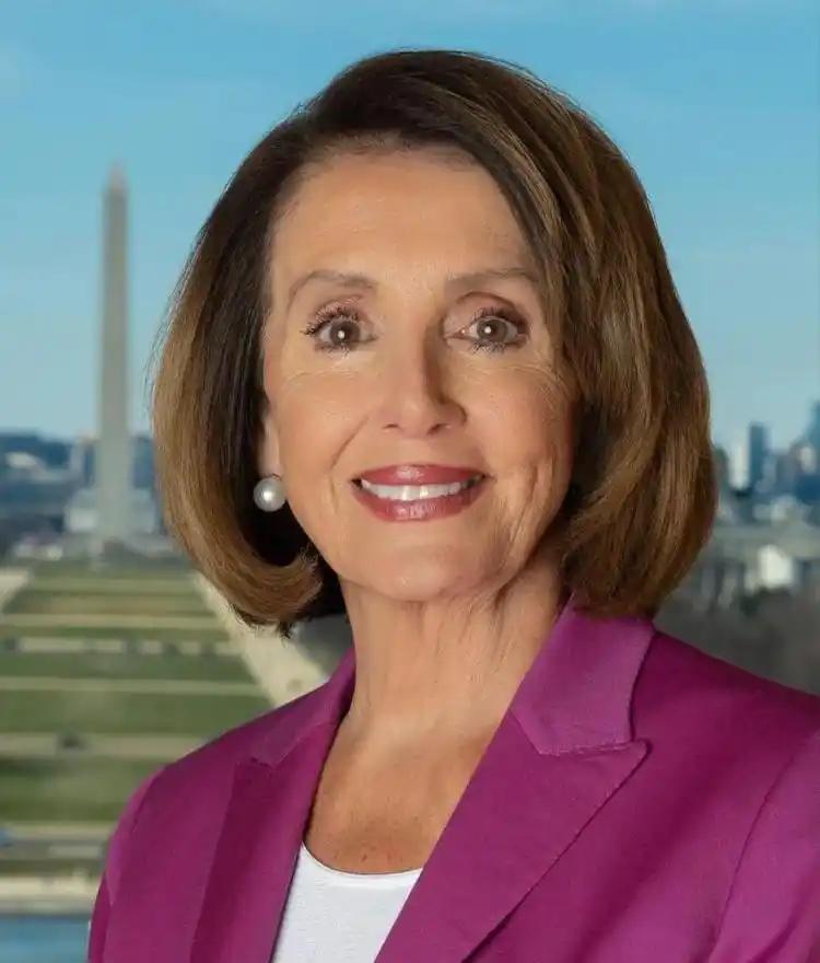 佩洛西炮轰特朗普！ 北京时间4月15日，美国前众议院议长佩洛西，公开发文，直