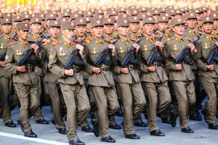 1.5万人出去，将近一半没回来。乌克兰方面最新爆料，支援俄军在库尔斯克州作战的