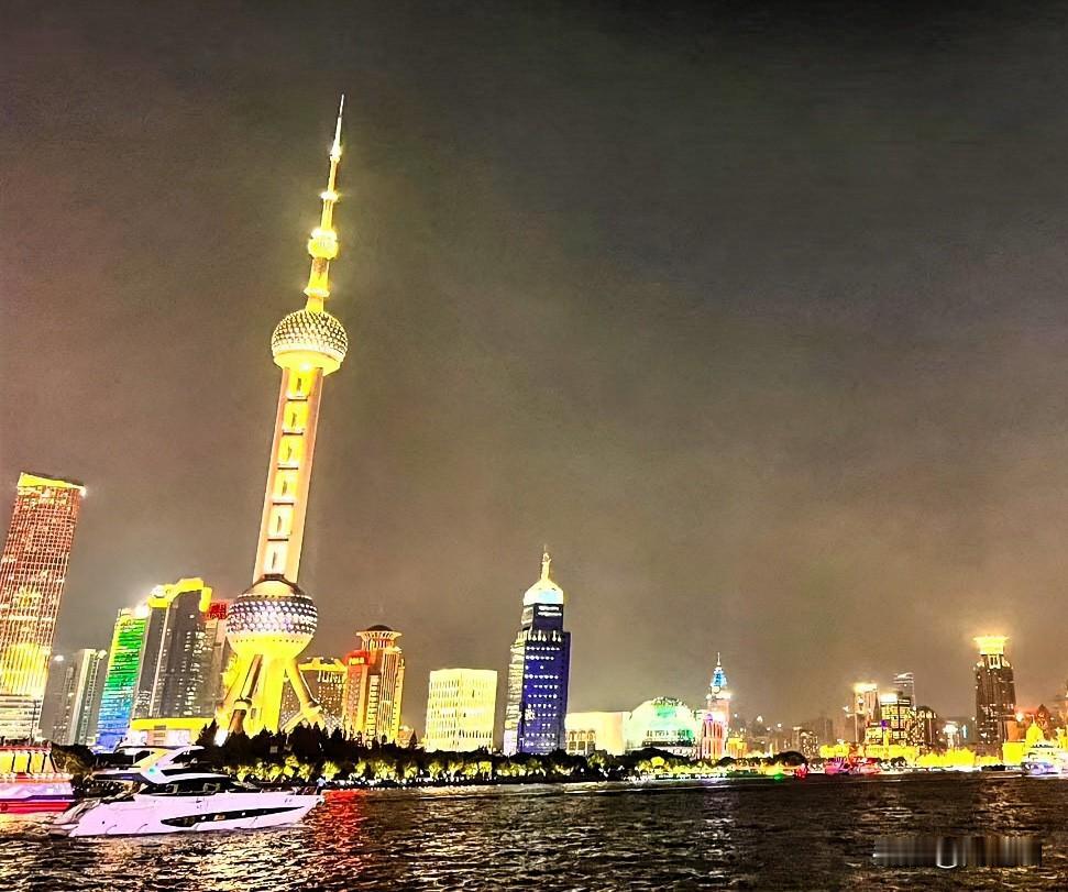 房子卖不出去，房主着急不假，但再急，人家也不会再降价到无底线了！打个比方：