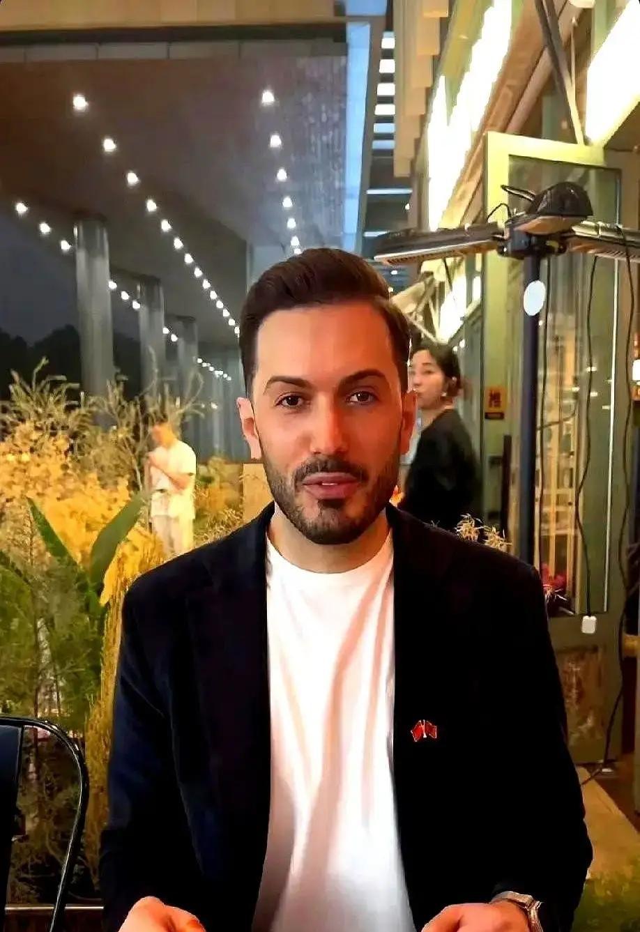 浙江女老板在阿尔巴尼亚打拼多年，身家千万，和男友同居三年还生了孩子，却从没领证。