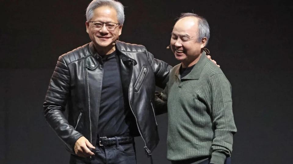 软银这波操作挺聪明，英伟达股价涨到天花板附近，套现58亿落袋为安，比死磕强。而且