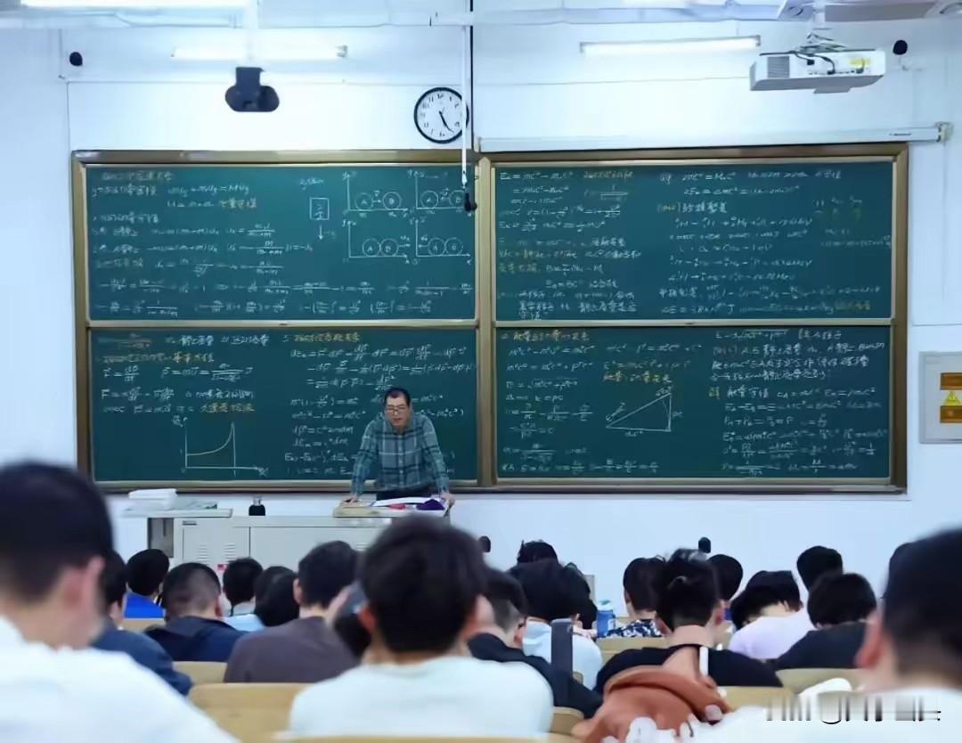 公开课没AI就是失败?教师被