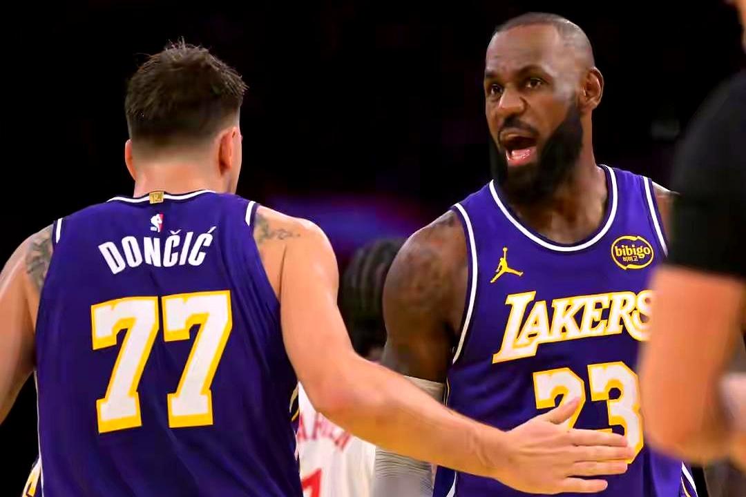 可喜可贺！湖人超额完成任务！我看着他们顶着联盟第7难的赛程，硬是拼出了联