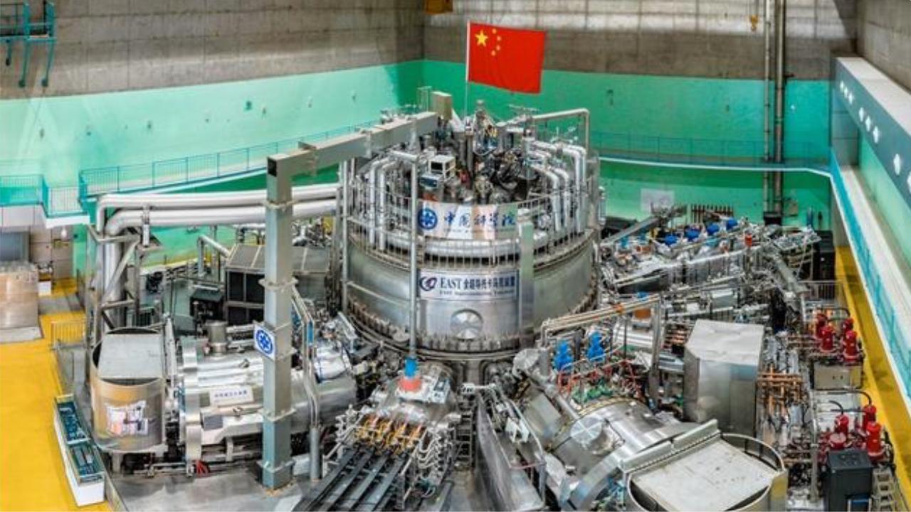 中国“人造太阳”一旦点亮，美国11艘航母舰队，将在24小时内，被激光武器“烧成废