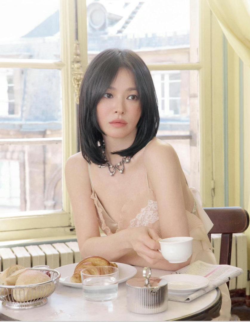 宋慧乔｜ins更新｜Vogue6月刊