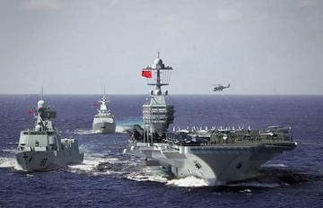 在外国人眼中，中国的发展有多快？这么说吧，20年前中国连航母都没有，可今天却能追