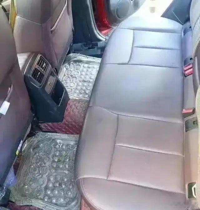 30万赔偿+终身案底！医学硕士网恋奔现失控，大好人生彻底毁了太烧脑！男女网恋奔现
