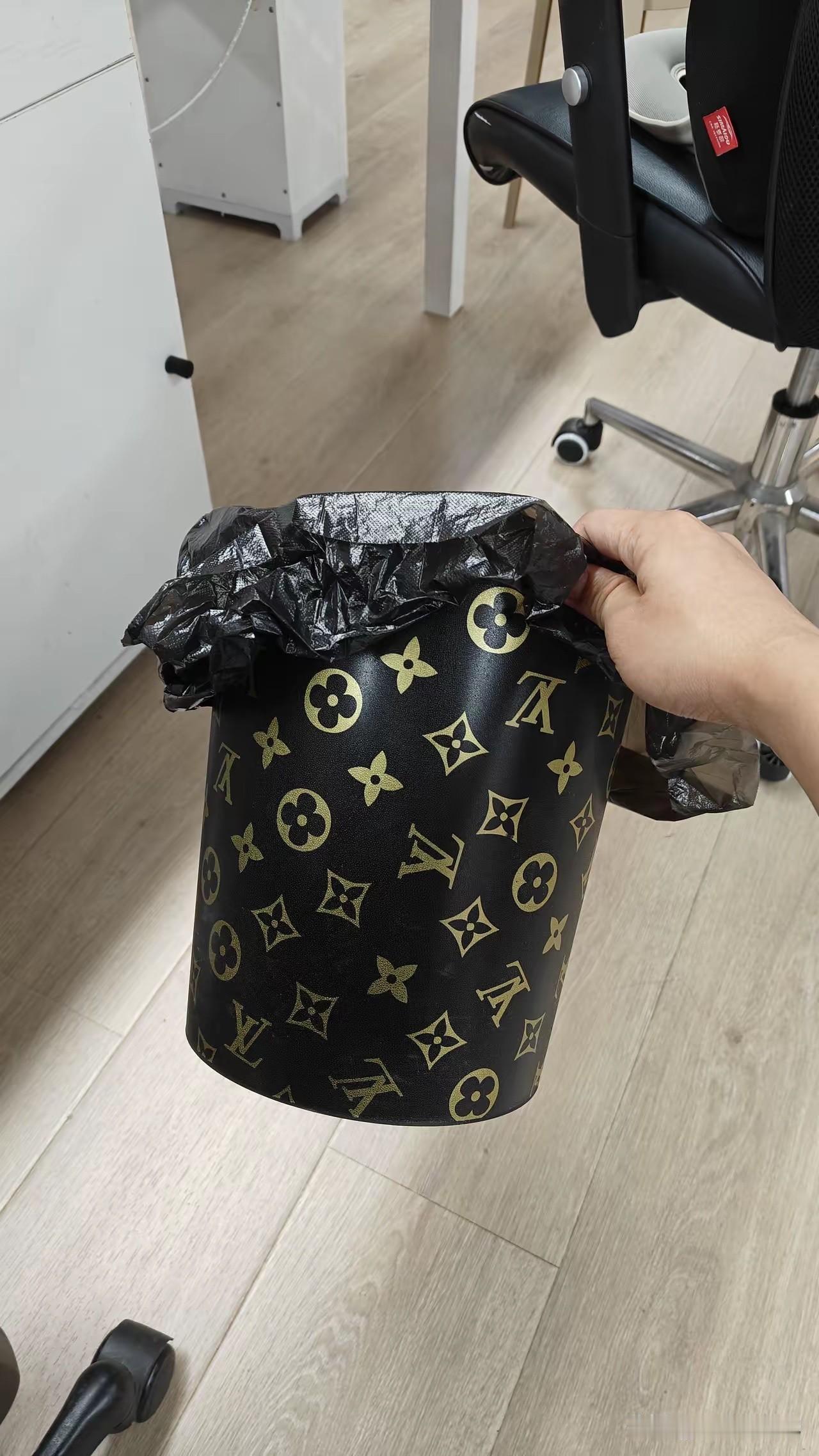 你就说，好不好看吧[呲牙笑]