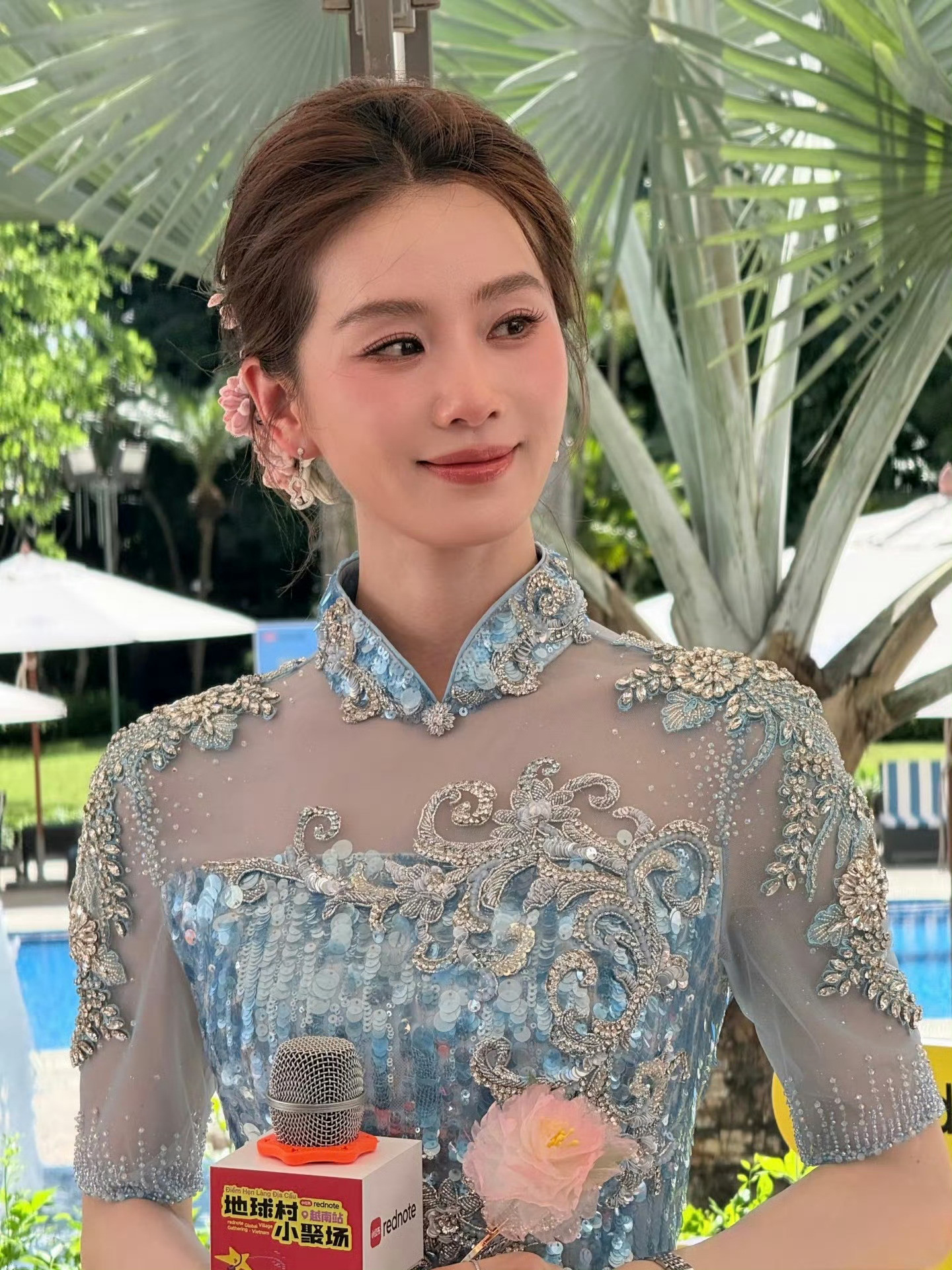 爱了爱了，刘诗诗活动生图美出圈了