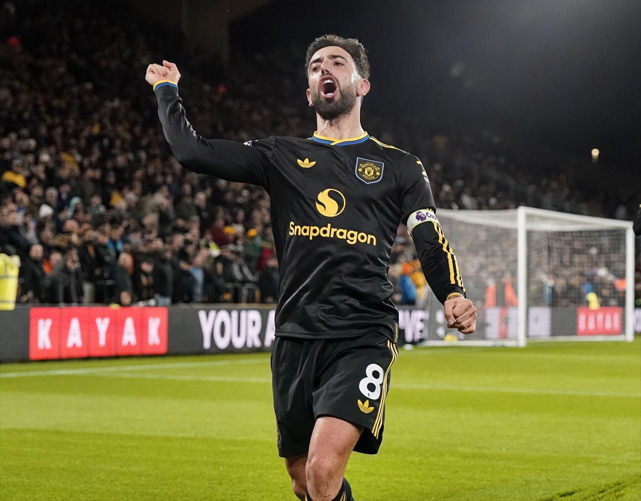 B费：原来你也有任意球的脚法的？？？库尼亚：燃尽了，最后十分钟已经跑不动了，幸