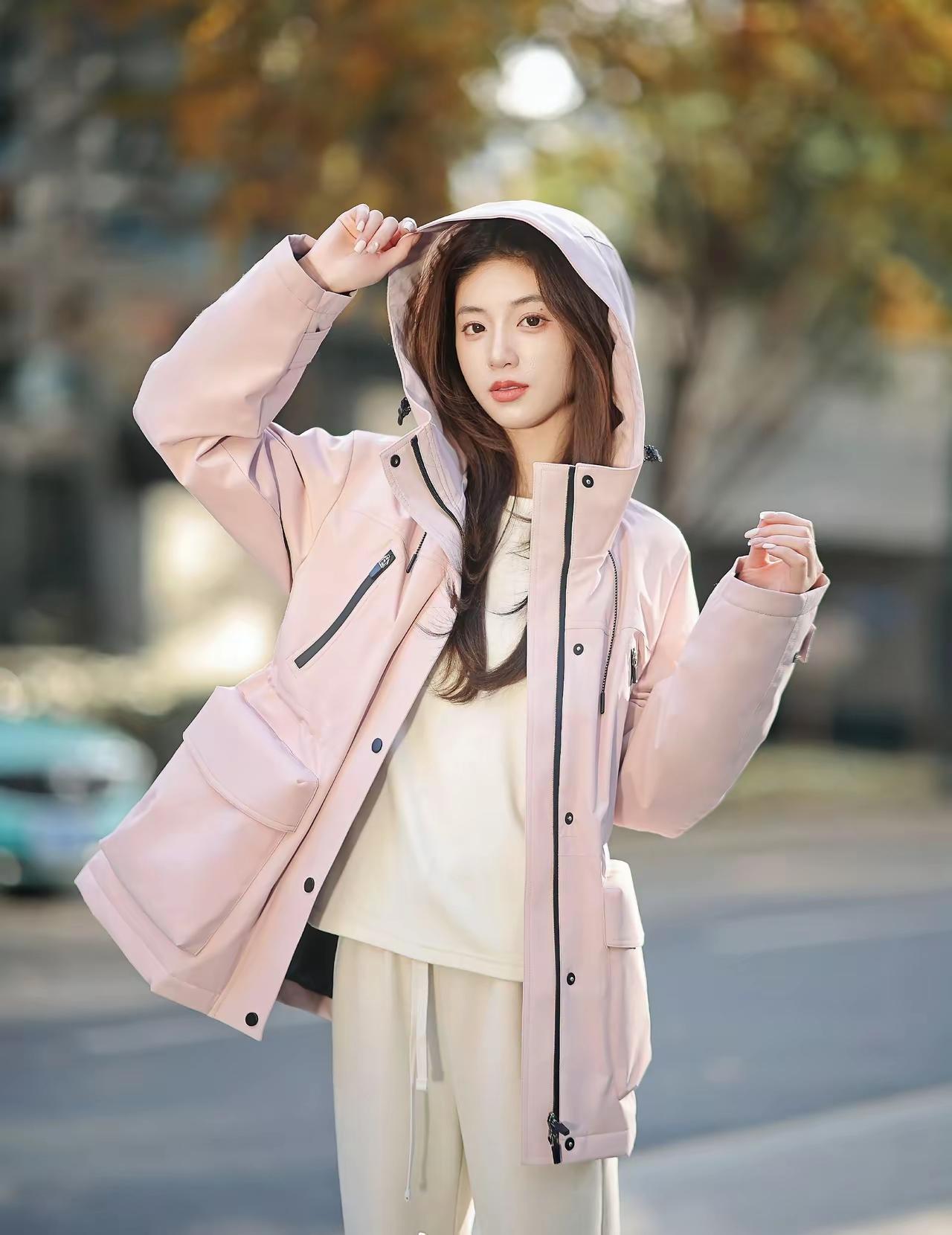 最深的孤独，是热闹中突然的安静。