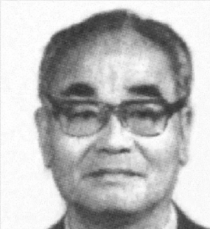 1952年，炮弹专家沈毅被判处死刑，为了捞人陈赓先斩后奏，来到中南海找毛主席，和