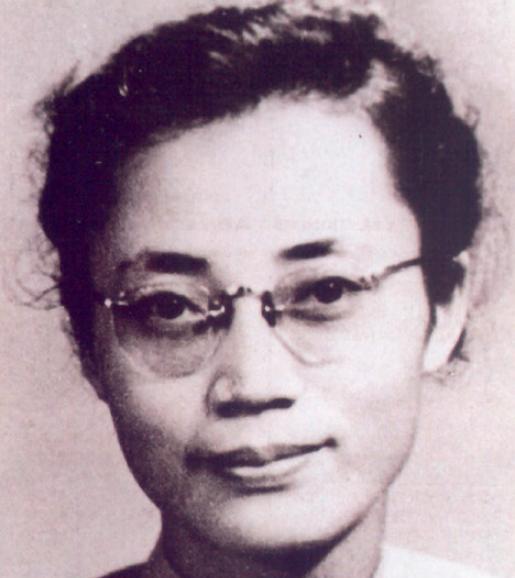 1950年，台湾一名女地下党在宿舍被捕，临走前祈求道：“我一个女人家，总得让我换