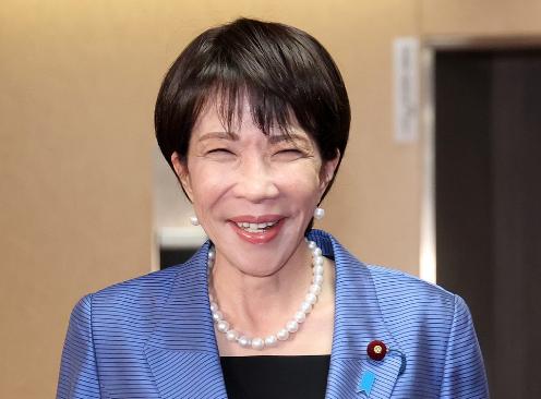 舆论突变！日本网络炸锅了，矛头直指本国政客高市早苗。一个日本网友的帖子引爆全网：