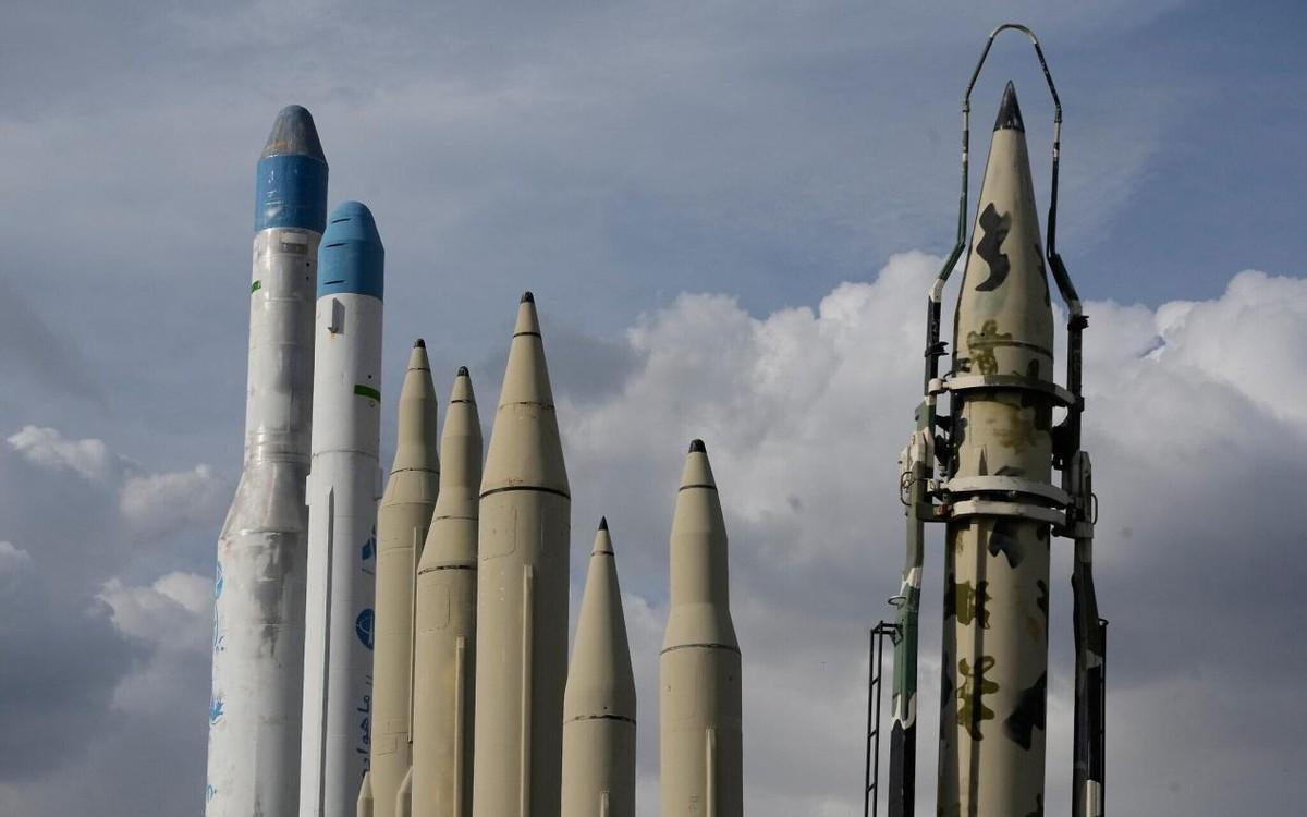 标题：伊朗弹道导弹比中国还多？一个月打了2200枚，相当于中国全部？前几天美